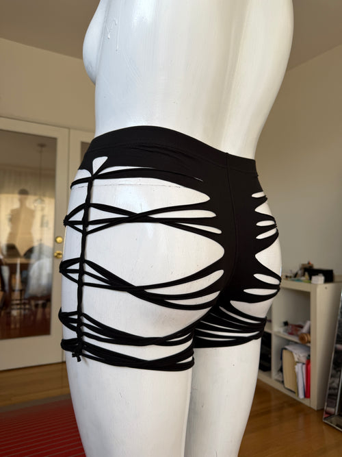 Strappy Shorts+