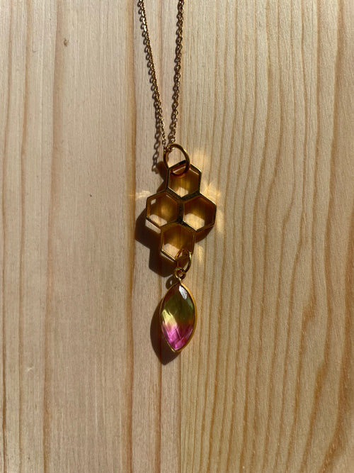 Honeycomb Teardrop Pendant (3 colors)