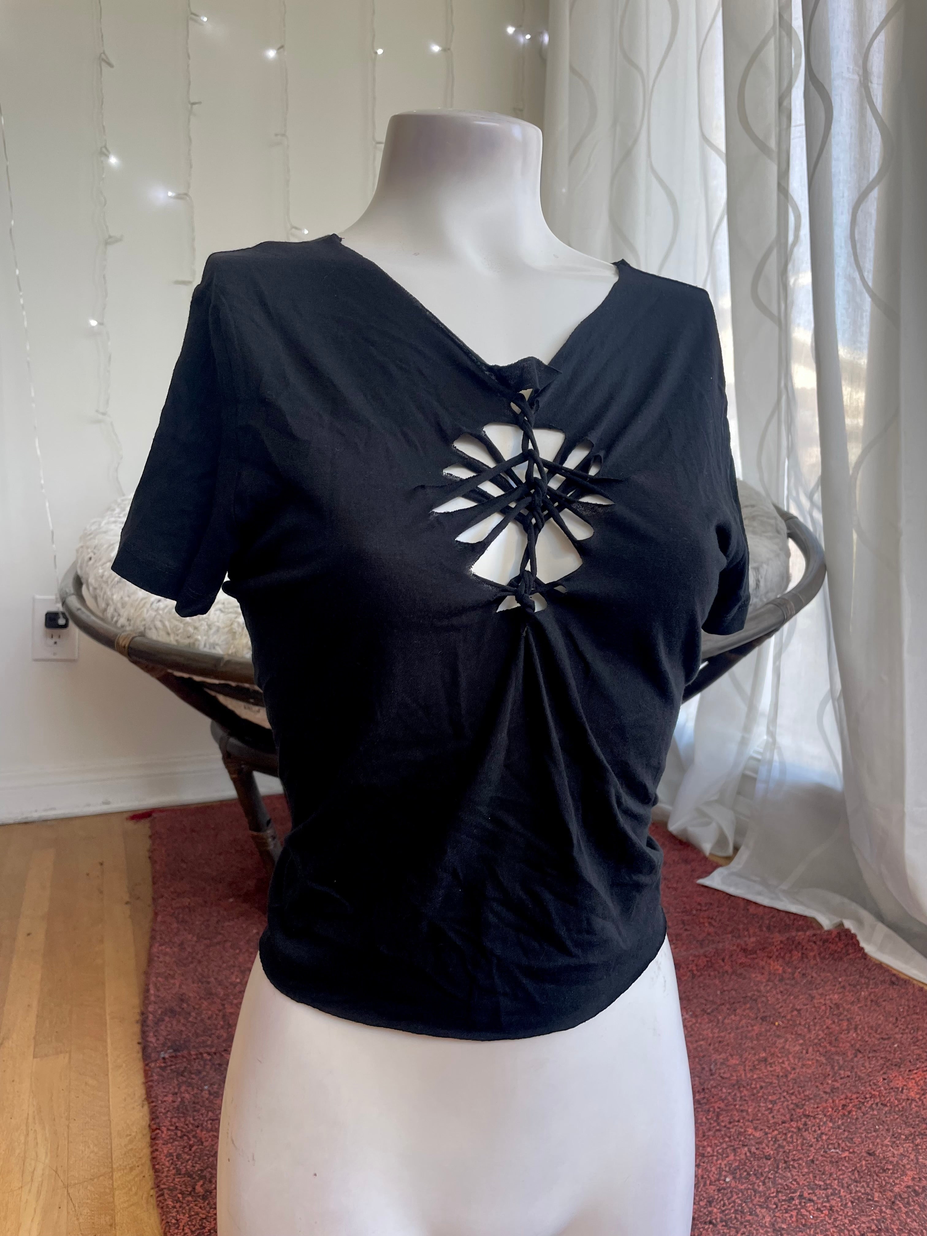 OOAK Black Slim Tee Size M