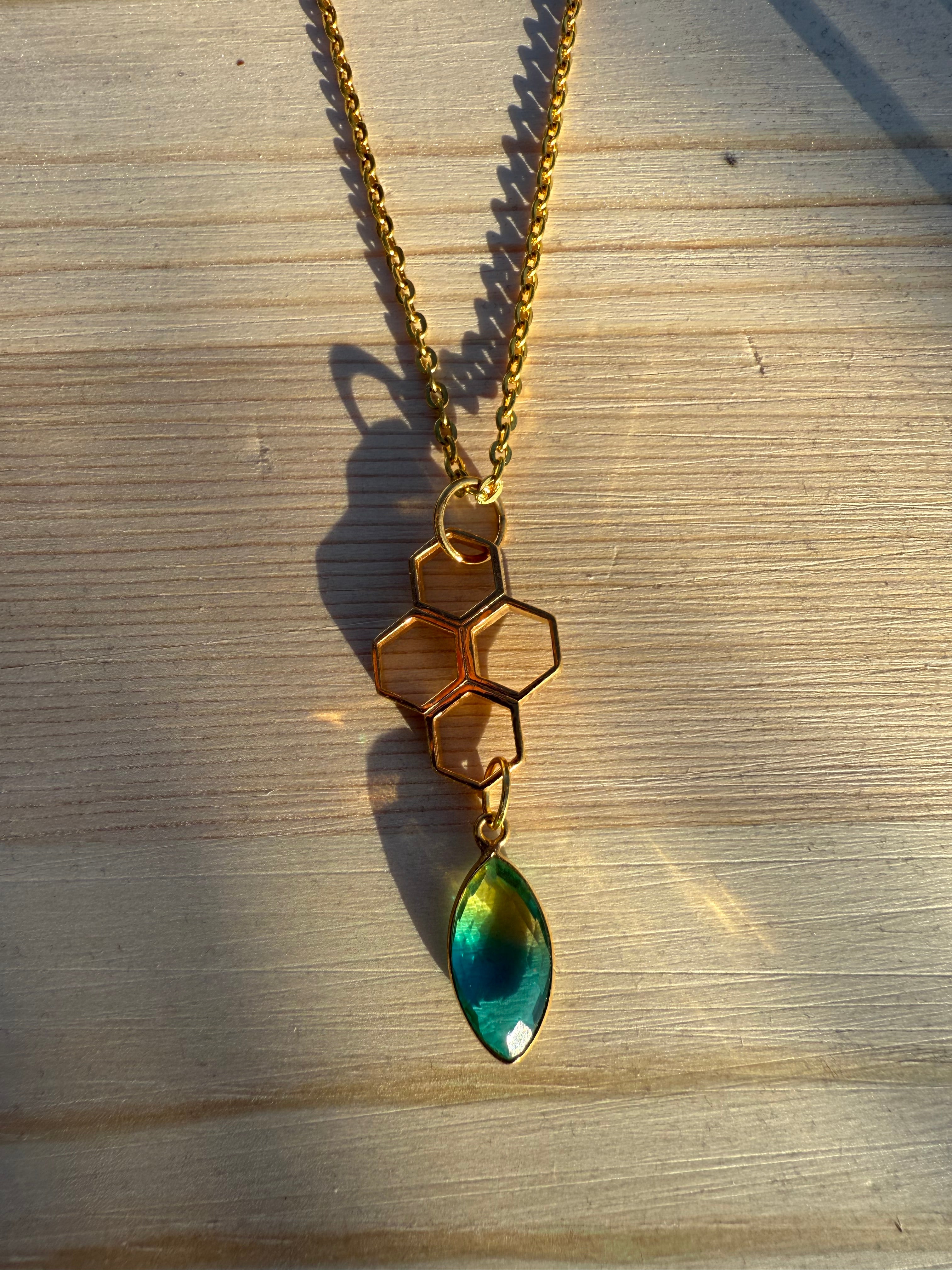 Honeycomb Teardrop Pendant (3 colors)