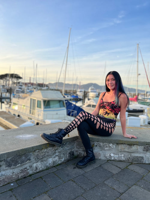 Twisted Leggings*